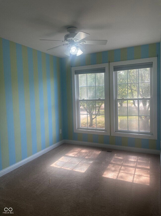 Building Photo - 5670 Honey Locust Dr