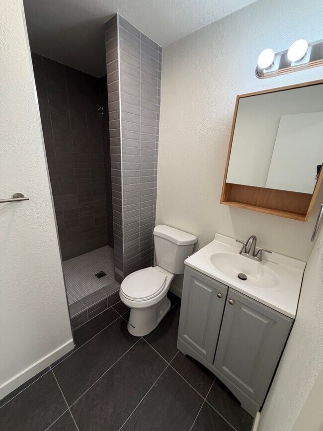 Building Photo - Remodeled home