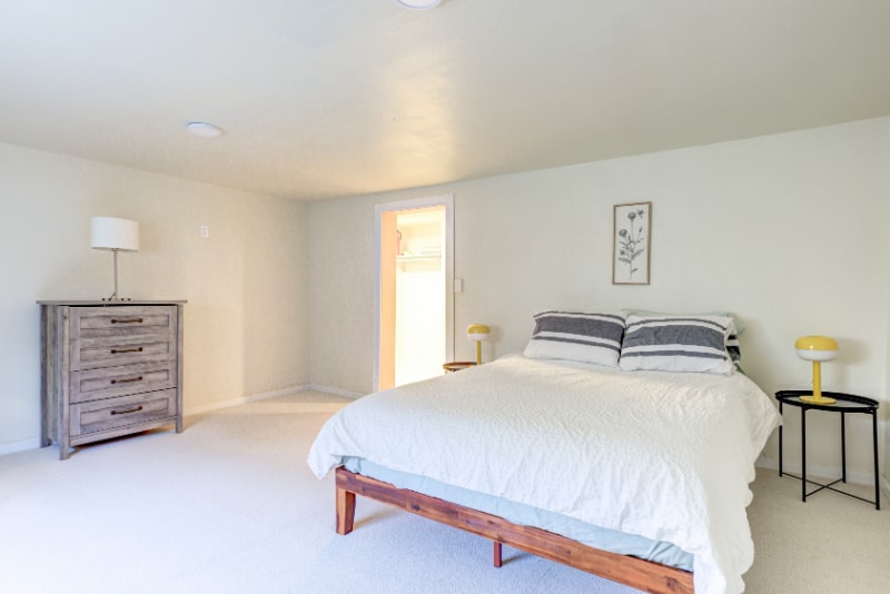 Building Photo - 102 McLeod Ave