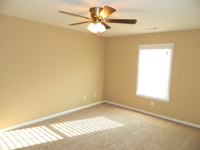 Building Photo - 5254 Aruba Cir