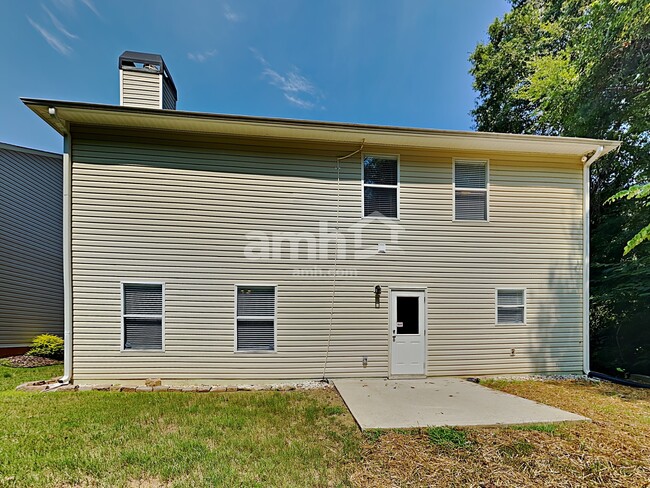 Building Photo - 1628 Thornwick Trace