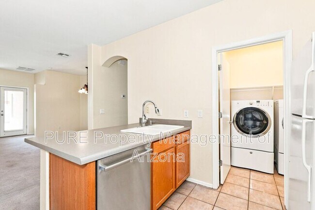 Building Photo - 2807 E Morenci Rd