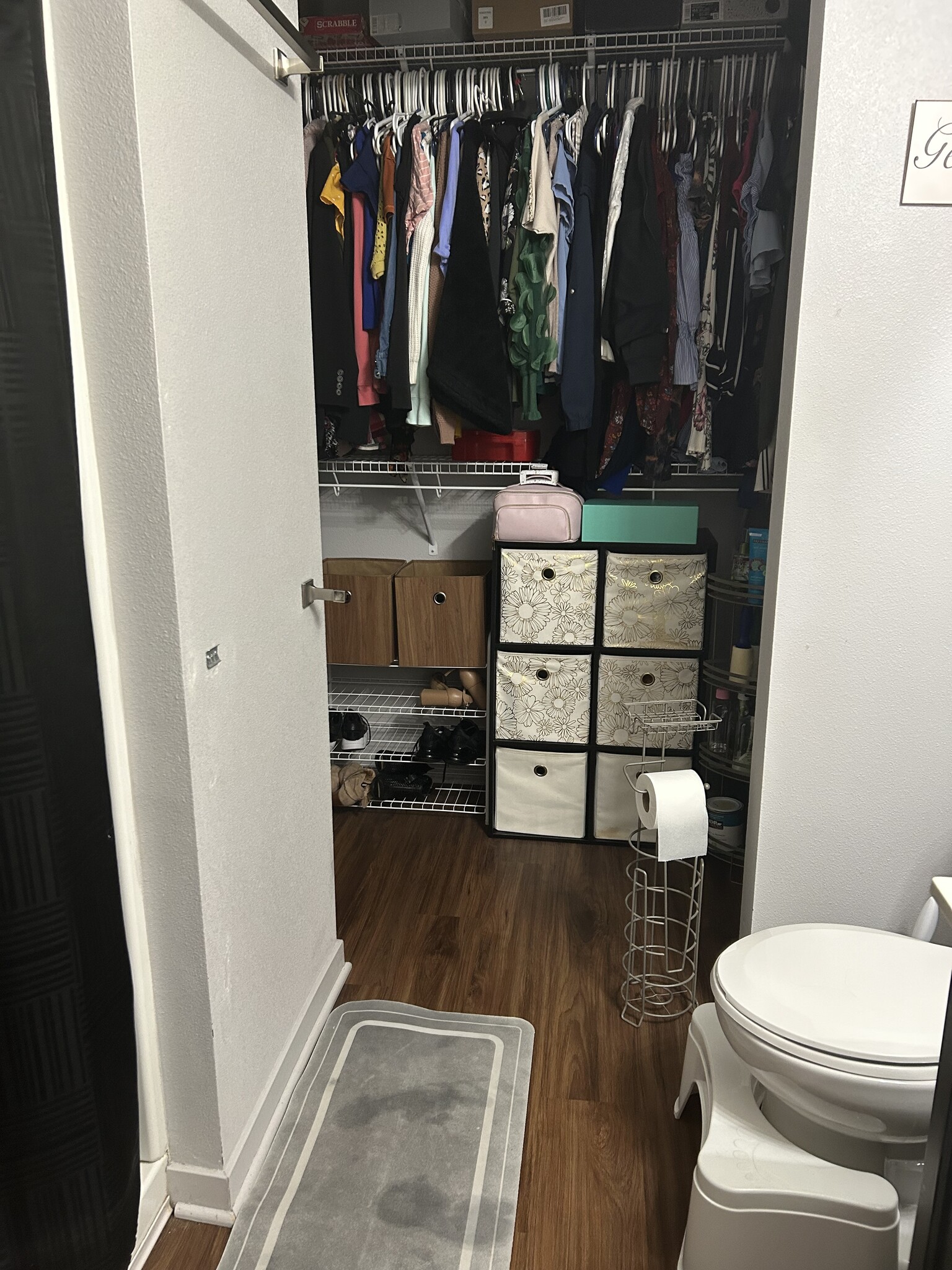 Building Photo - 4803 NE Oak Ln