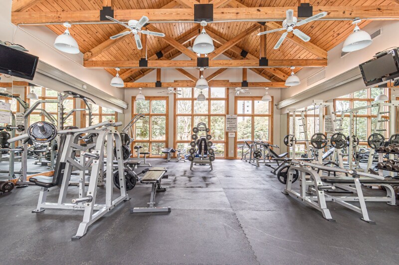 Building Photo - 2870 Pharr Ct S Northwest