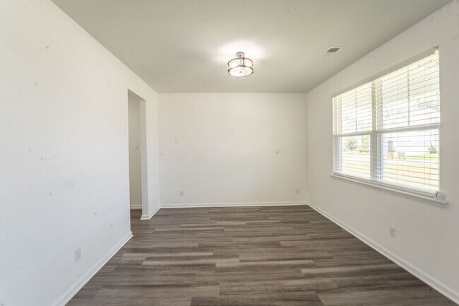 Building Photo - 59 Palmer Pl