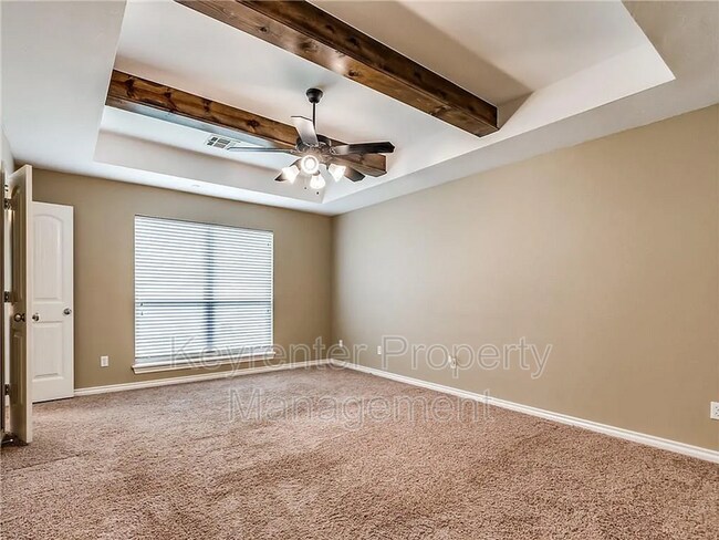 Building Photo - 16501 Moorgate Ln