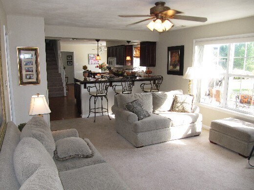 Building Photo - 5 Bedroom Home w/ Pool in Great Bridge