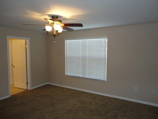 Building Photo - 17637 Esprit Dr