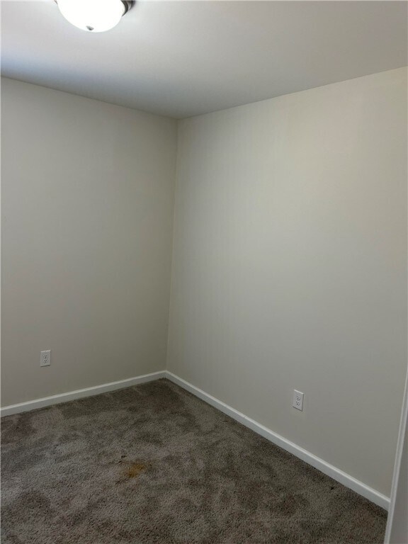 Building Photo - 550 JP Stevens Rd