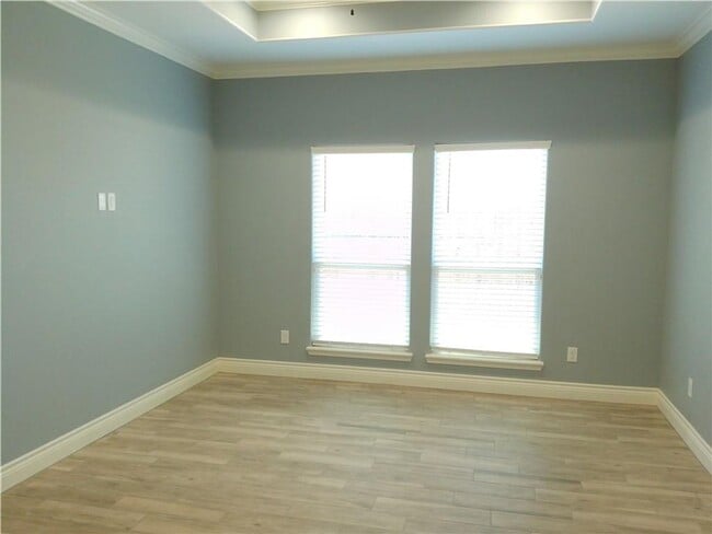 Building Photo - 801 Truk Dr