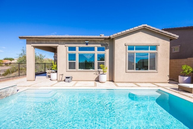 Building Photo - 7605 E Camino Del Monte