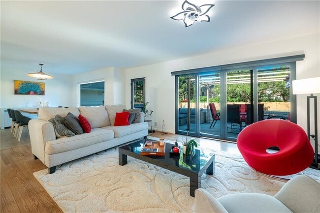 Building Photo - 7330 Hunters Branch Dr NE