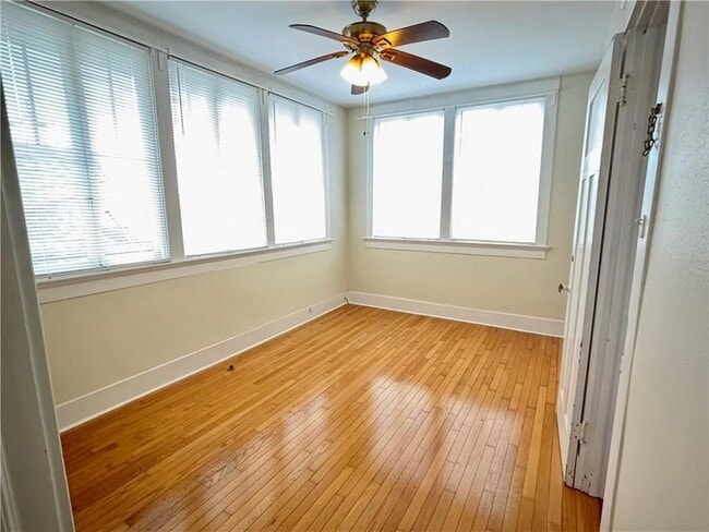 Building Photo - 7726 S Claiborne Ave