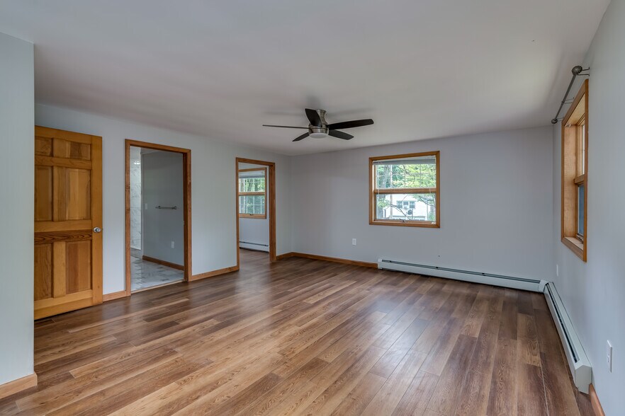 2nd Floor Master - 108 Stafford Dr