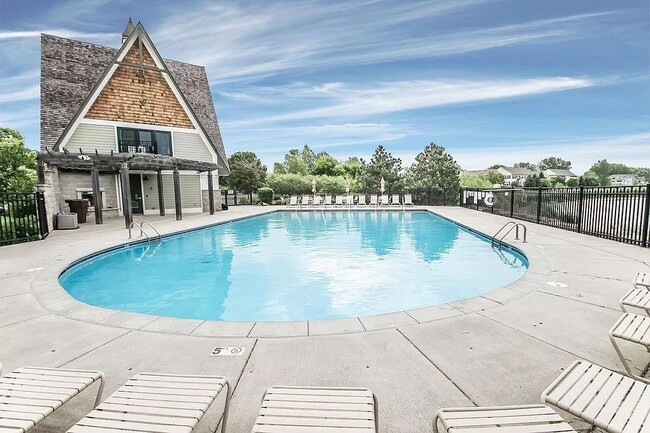 Building Photo - 4332 Victor Path