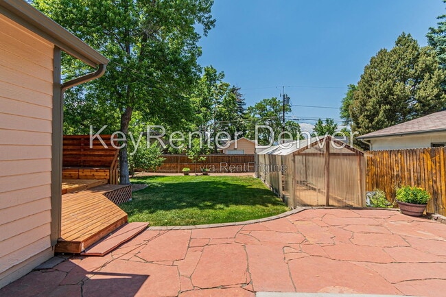 Building Photo - 4423 S Elati St