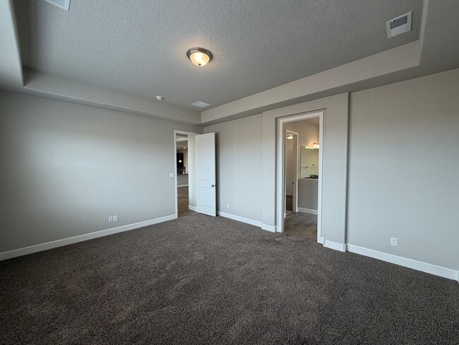 Building Photo - Luxury Single Story 3 Bedroom Plus Office / Sitting Room Recent Construction Available in Exclusi...