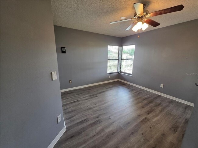 Building Photo - 2371 Piedmont Lakes Blvd