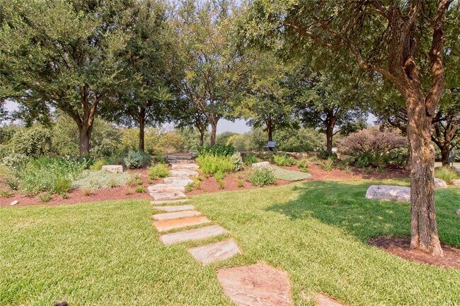 Building Photo - 8212 Fern Bluff Ave