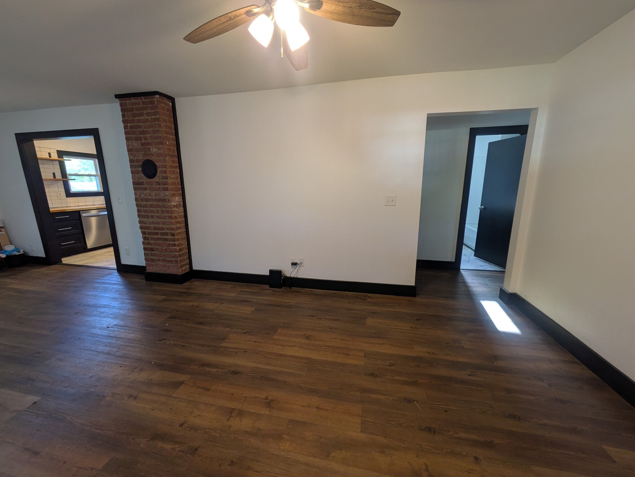 Building Photo - 179 Everglades Blvd