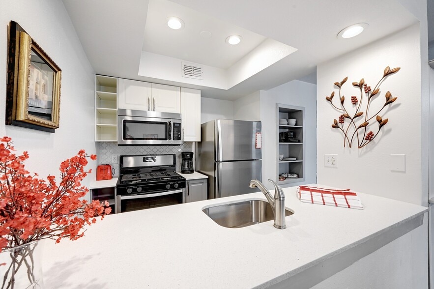 Building Photo - The Halifax