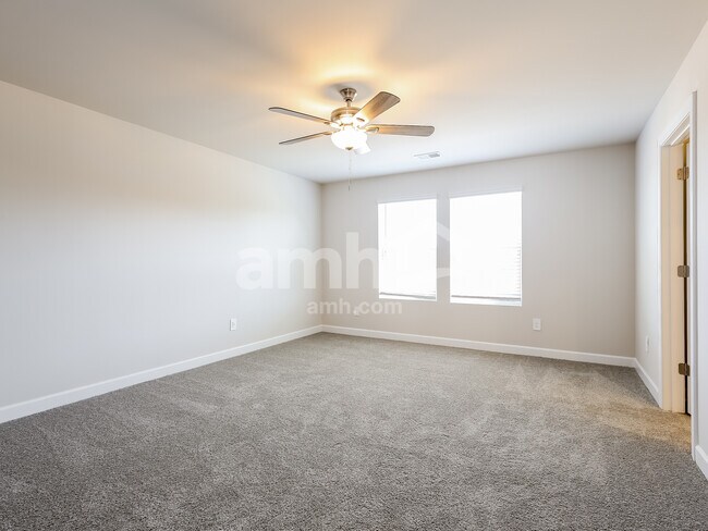 Building Photo - 1088 Appalachian Dr