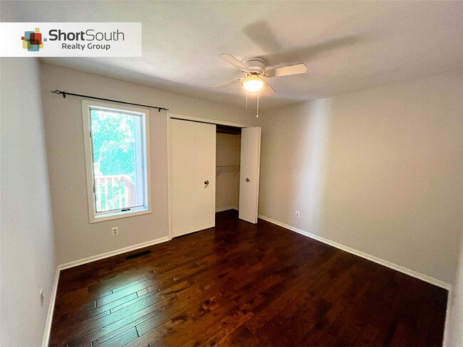 Building Photo - Beautiful 2 Bed 2 Bath Condo For Rent in R...