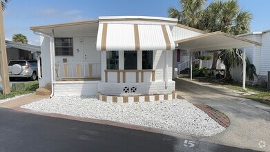 Building Photo - Newly Renovated South Tampa One Bedroom, O...