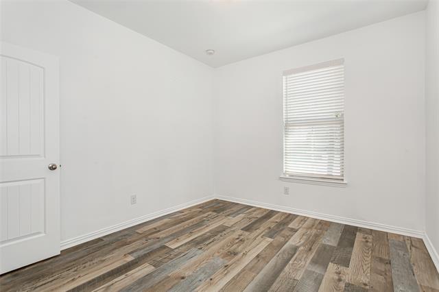 Building Photo - 2104 Miramar Dr