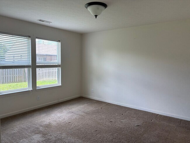 Building Photo - Well maintained 3BD/2BA ranch home in South Lafayette