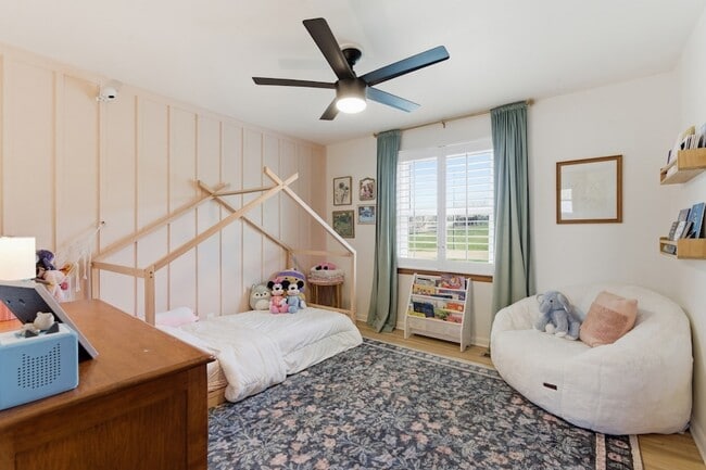 Building Photo - 2820 Donna Hill Dr