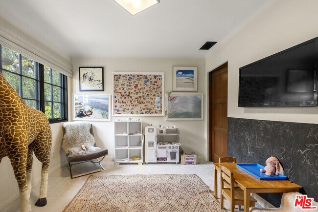 Building Photo - 361 Fordyce Rd