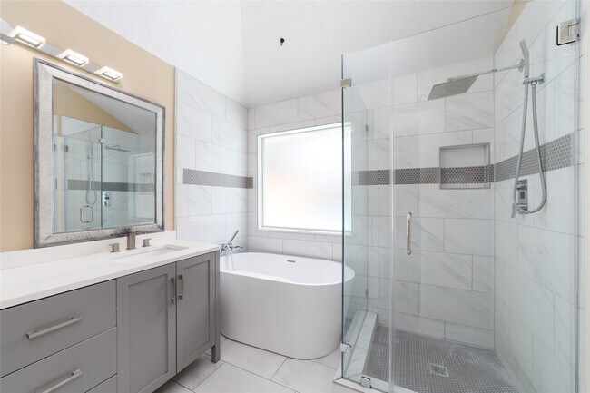 Building Photo - 10302 Rudolph Ct