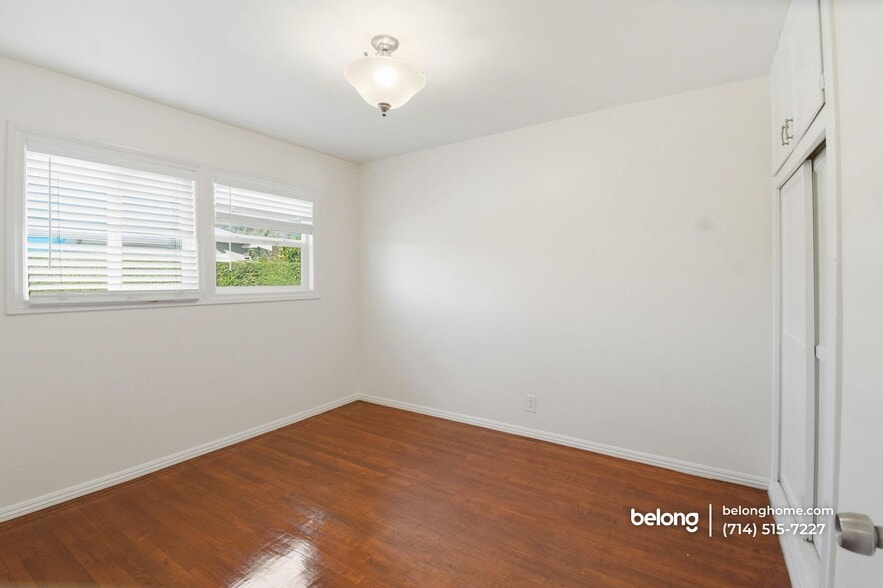 Building Photo - 183 N Batavia St