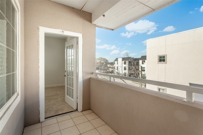 Building Photo - 4713 Virginia Ave