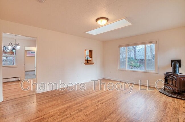 Building Photo - 1252 NW Milwaukee Ave