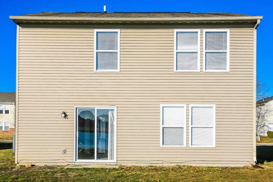 Building Photo - 3149 Brandenburg Dr