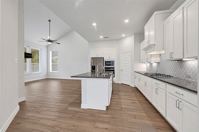 Building Photo - 9339 Galloway Wds Trl
