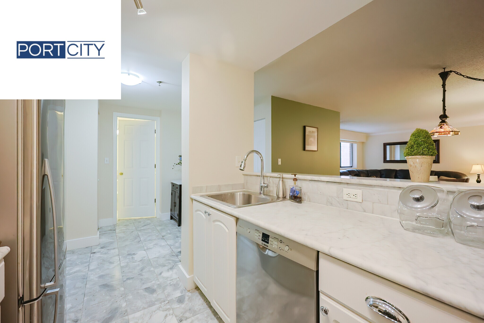 Building Photo - 15 N Beacon St