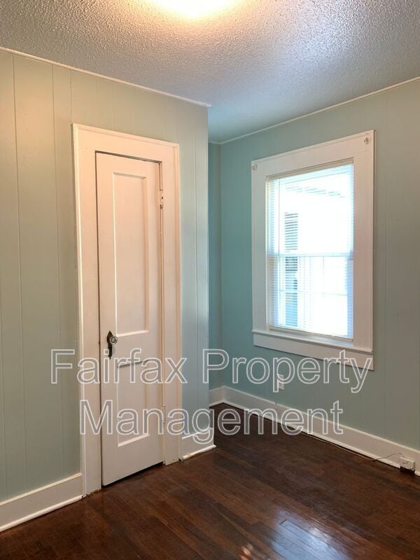 Building Photo - 315 Georgia Ave