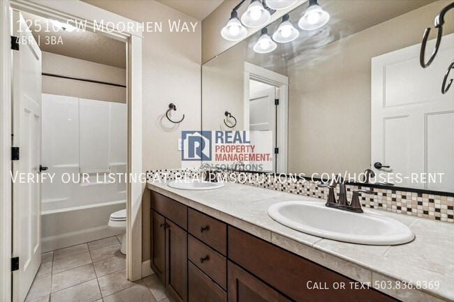 Building Photo - 12510 SW Moorhen Way