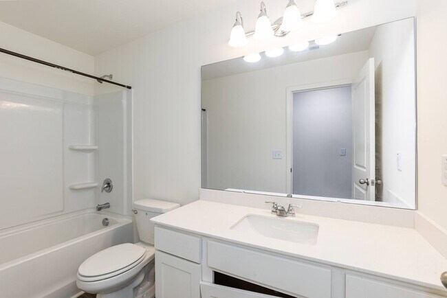 Building Photo - Spacious 4-Bedroom Home with Open Layout