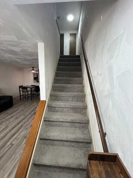 Stairs - 14 Chelsea Sq