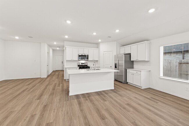 Building Photo - 6847 Tammany Manor Ln