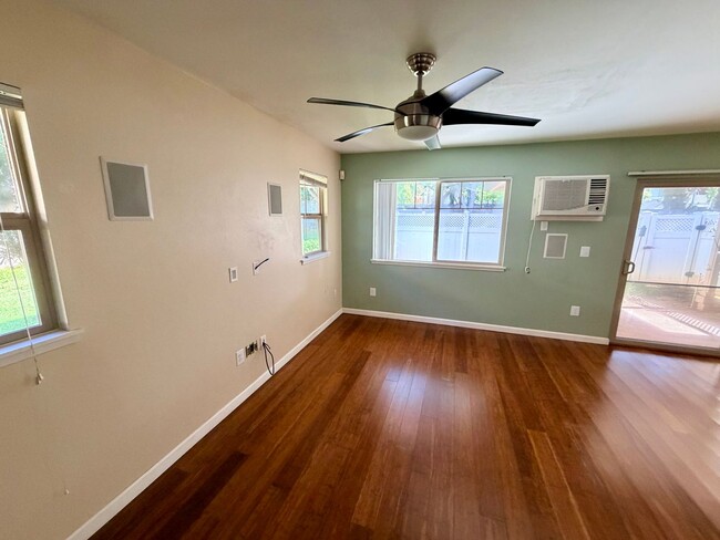 Building Photo - Spacious 3-Bedroom Townhome in Nohona at Mililani Mauka Available Now!