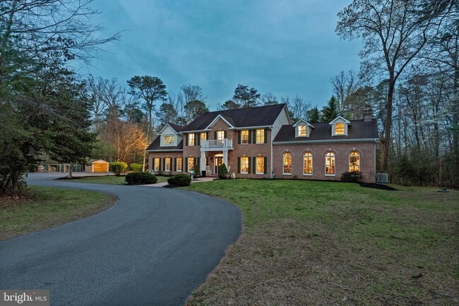 Building Photo - 301 Sturtons Ln