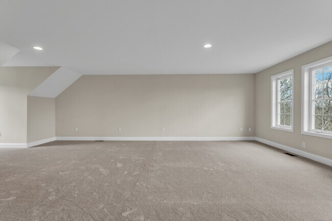 Building Photo - 15 Freedom Way