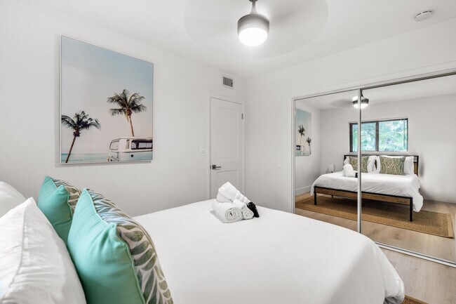 Building Photo - 1634 SW 4th Ave