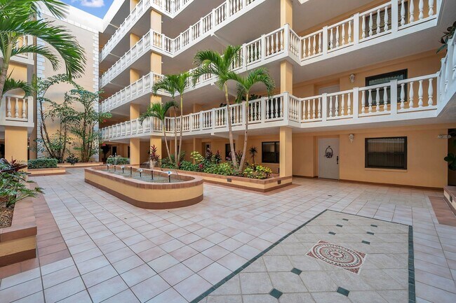 Building Photo - 6650 Sunset Way