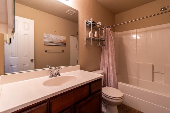 Building Photo - 900 Switzerland Ave